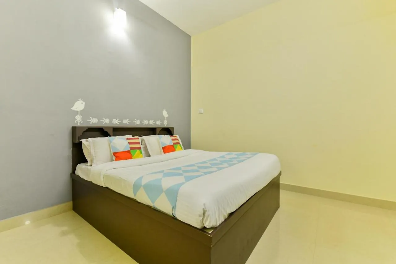 Oyo Home 78468 Exotic Stay Home Clements Holiday Home 2Bhk Kalpetta Guest house