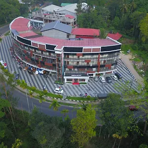 Hotel Wayanad Royal Crown, Kalpetta
